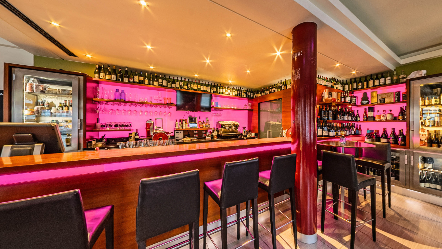 Restaurant atmosphere